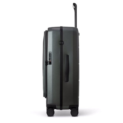 Predator Street Style Luggage 25インチ