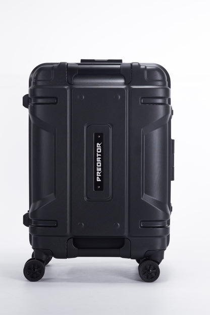 Predator Robust Luggage 22インチ