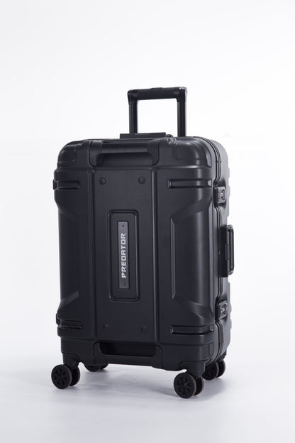 Predator Robust Luggage 22インチ