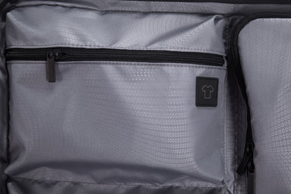 Predator Street Style Luggage 25インチ